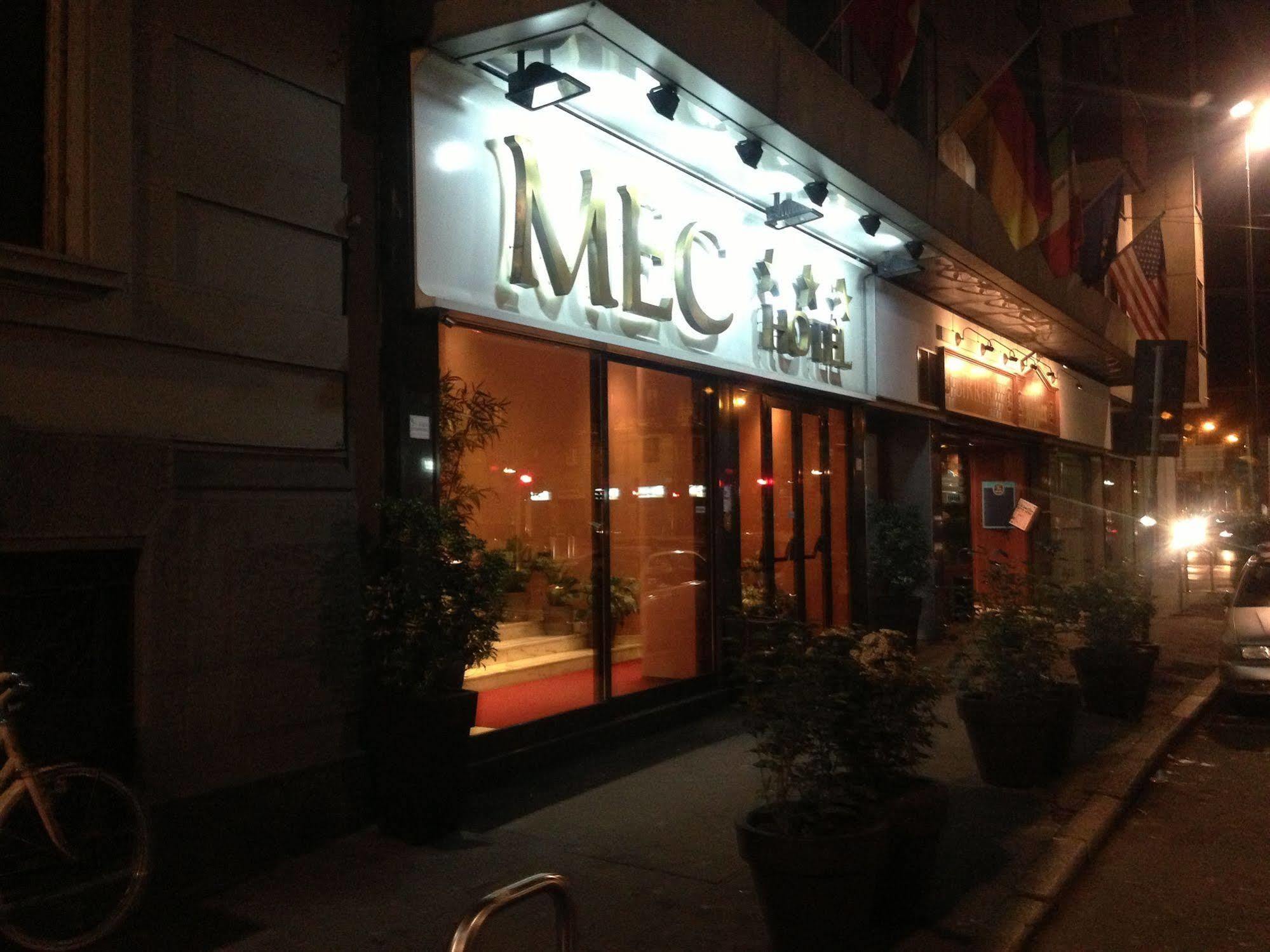 Hotel Mec Milan Exterior photo